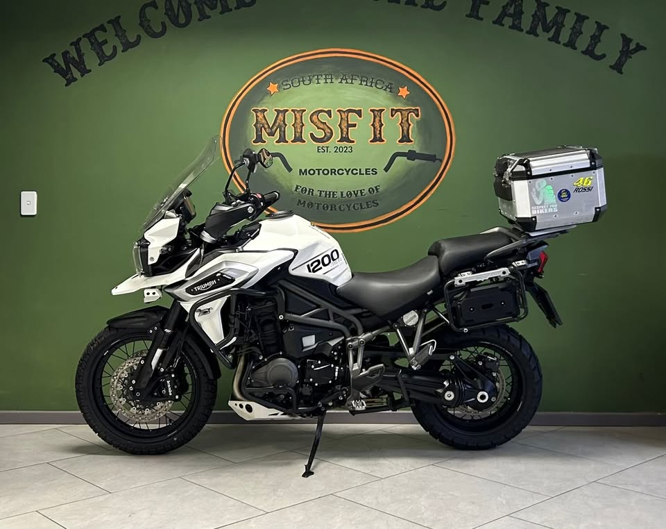 2018 Triumph Explorer 1200 XCA - Private Seller