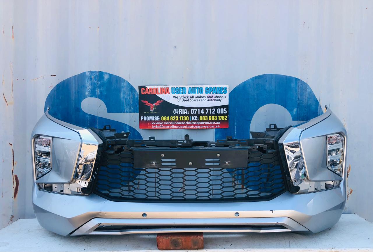 Mitsubishi Pajero Sport complete front bumper (2019-2023) - Private Seller Mitsubishi Pajero Sport complete front bumper (2019-2023) - Private Seller