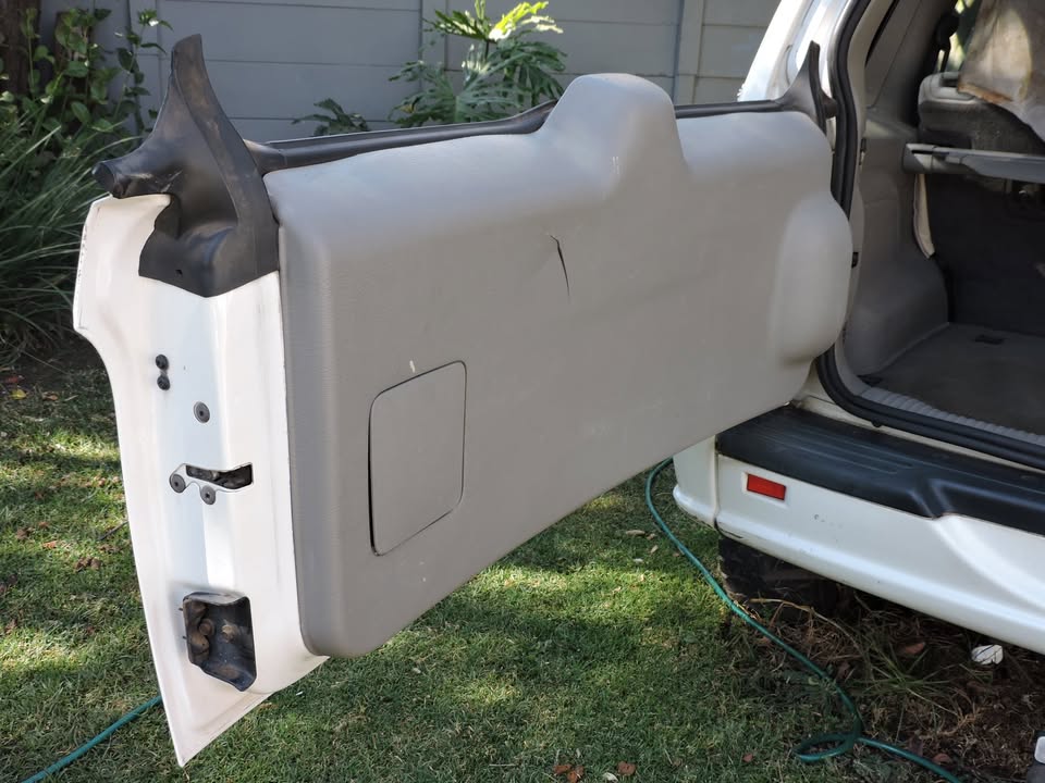 jeep cherokee 2.5 crd 2005 tailgate - Private Seller