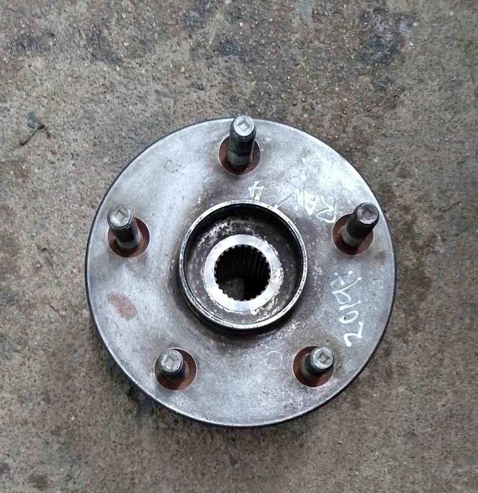 Toyota RAV 4 2019+ LF hub Toyota RAV 4 2019+ LF hub