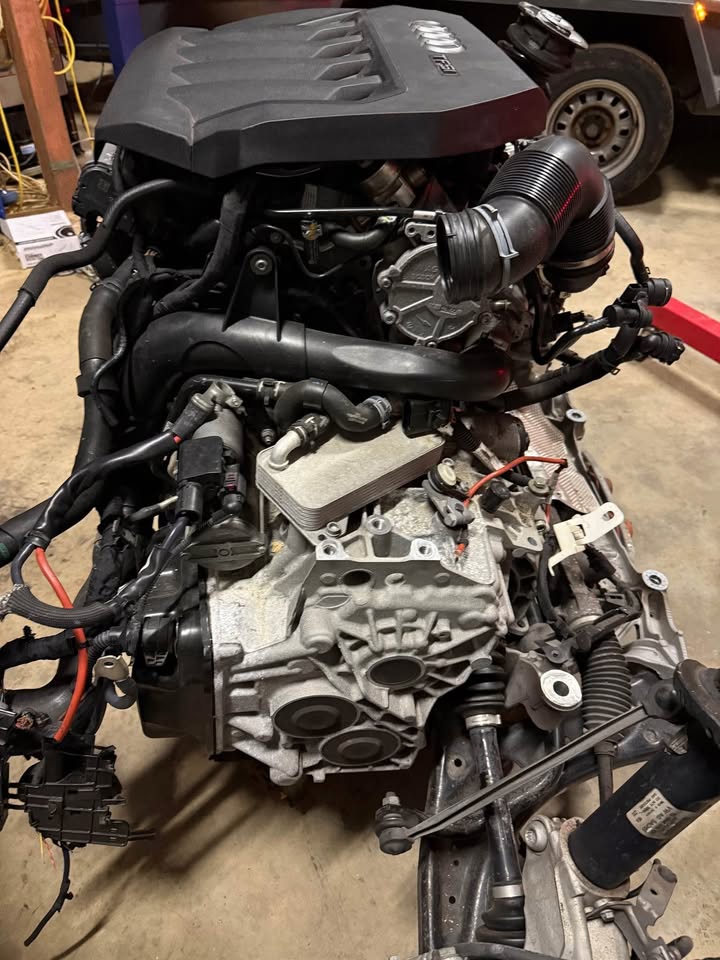 2020 Audi A3 40 TFSI 2.0L Engine and DSG gearbox (DQ381) complete with Catalytic