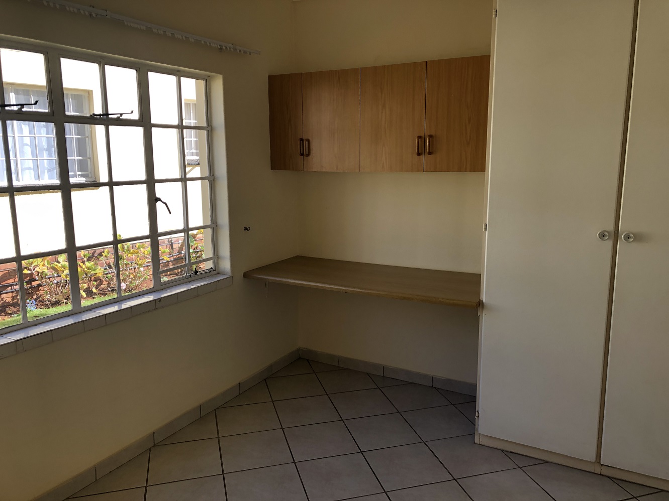 Eden Akasia Aftree Oord Ruim 2 slaapkamer 2 Bedroom Retirement Village