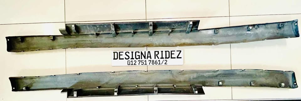 NISSAN SKYLINE GTR 35 SIDE-SKIRTS AVAILABLE - Private Seller NISSAN SKYLINE GTR 35 SIDE-SKIRTS AVAILABLE - Private Seller