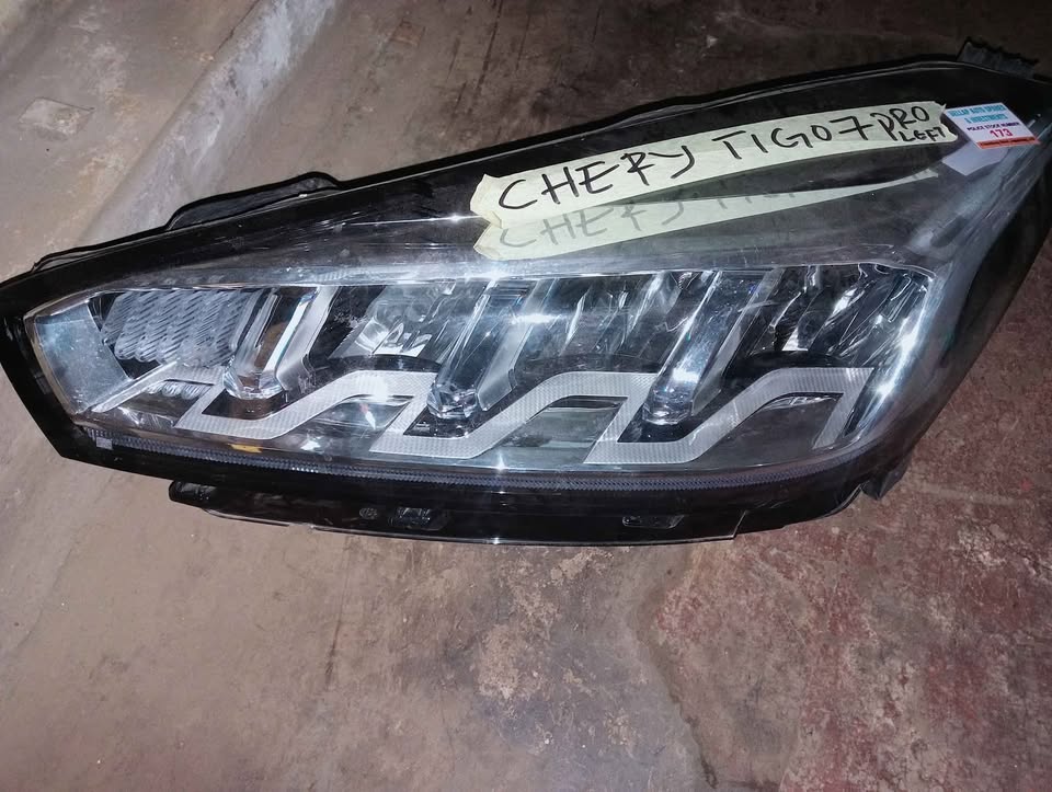 CHERY TIGGO PRO 4 HEADLIGHT - Private Seller CHERY TIGGO PRO 4 HEADLIGHT - Private Seller