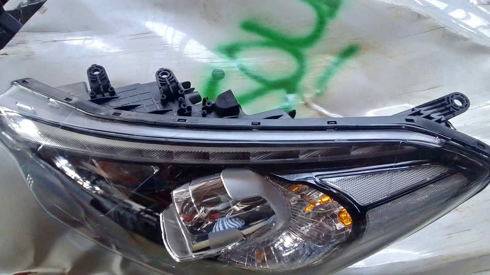 Kia cerato headlights