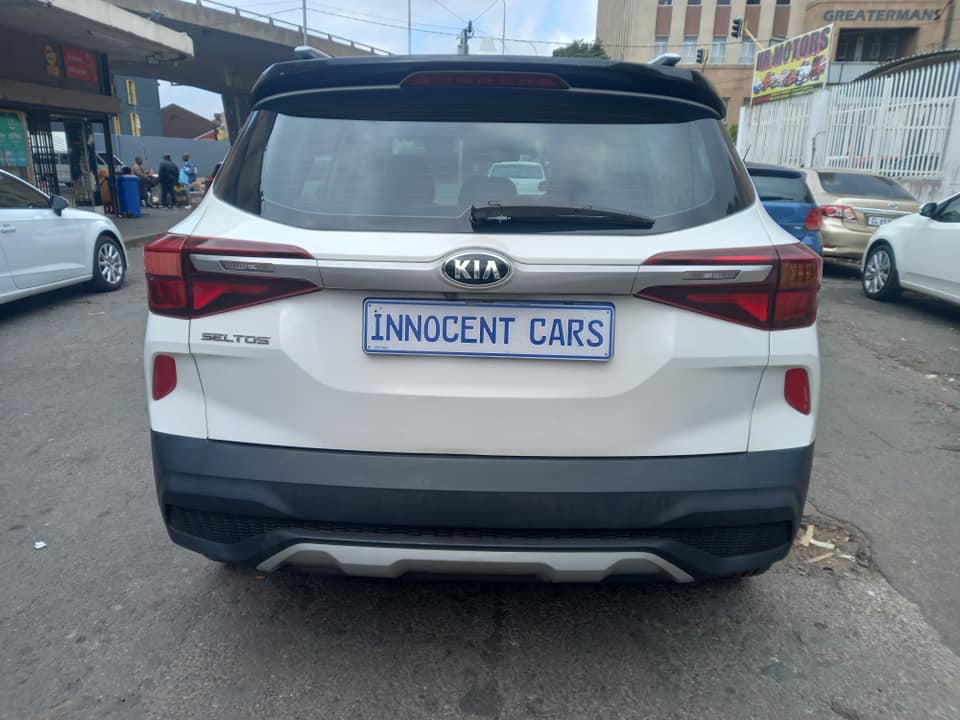 2021 KIA SELTOS 1.6 GLS  PETROL, AUTOMATIC TRANSMISSION, WHITE COLOUR, MILEAGE 76000KM