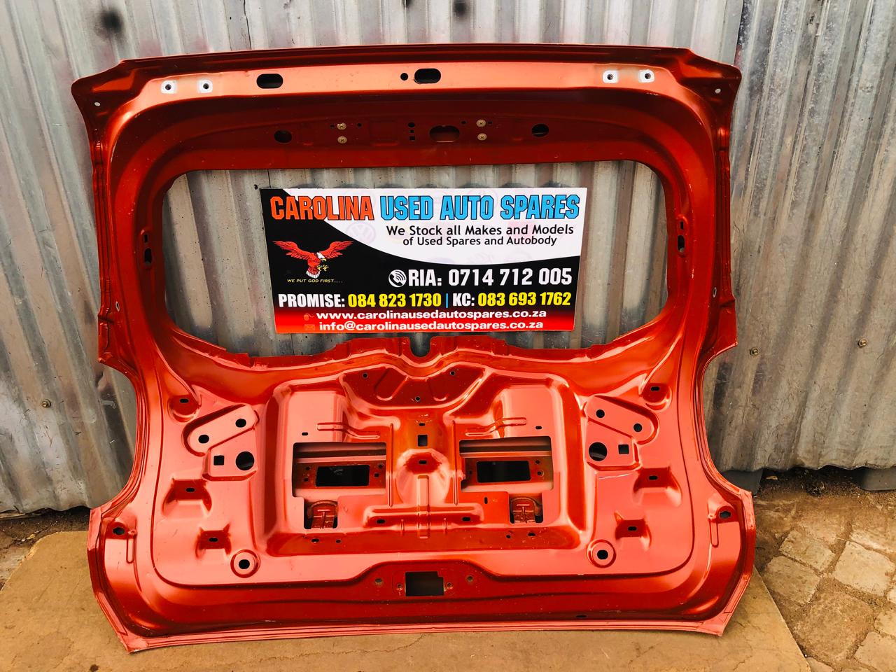 Renault Duster tailgate (SUV) - Private Seller Renault Duster tailgate (SUV) - Private Seller
