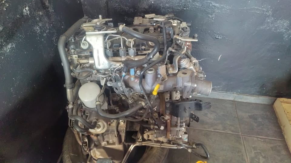 For Sale: Used Nissan Navara 2.5 Complete Engine - Private Seller For Sale: Used Nissan Navara 2.5 Complete Engine - Private Seller