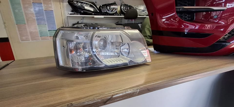 2006 LAND ROVER FREELANDER RIGHT HEADLIGHT FOR SALE - Private Seller 2006 LAND ROVER FREELANDER RIGHT HEADLIGHT FOR SALE - Private Seller