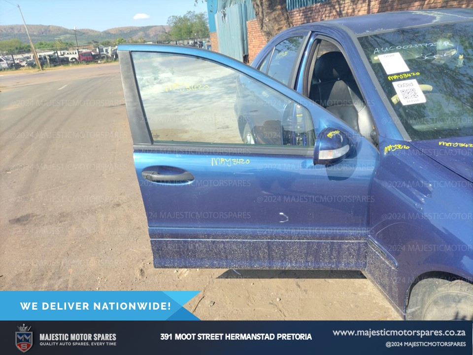 mercedes-benz c220 cdi w203 car door for sale - Private Seller