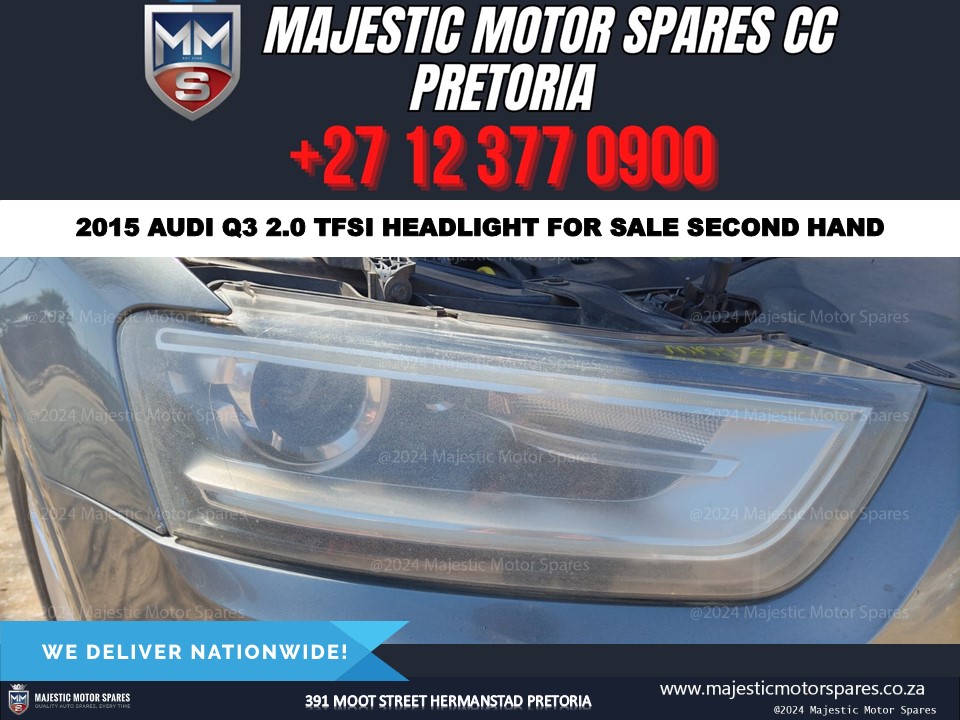 Audi Q3 2.0 TFSI headlight for sale - Private Seller Audi Q3 2.0 TFSI headlight for sale - Private Seller