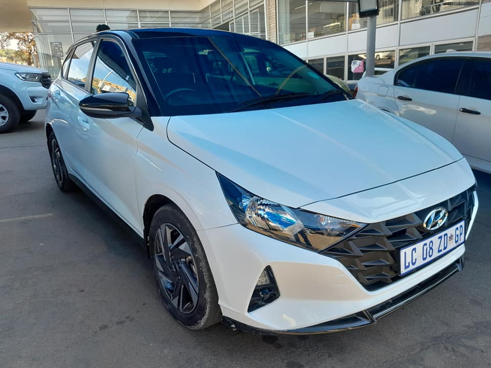 2023 HYUNDAI I20 1.0 SPORT MANUAL
