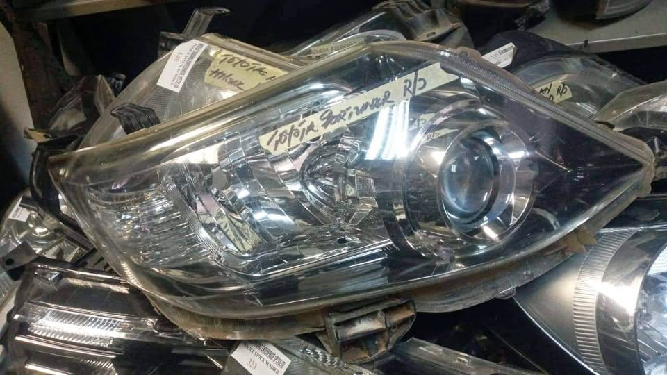 Toyota Fortuner Headlight L/R. Used Auto Body Spare Parts At Sema Spare Center. - Private Seller Toyota Fortuner Headlight L/R. Used Auto Body Spare Parts At Sema Spare Center. - Private Seller