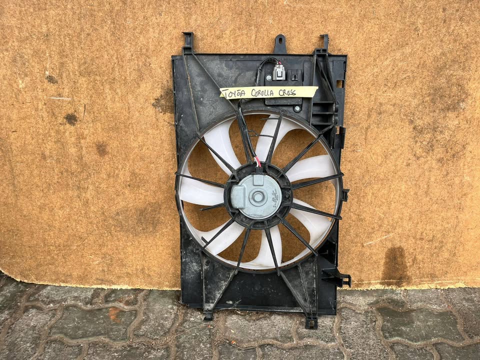 Toyota Corolla Cross Fan - Private Seller Toyota Corolla Cross Fan - Private Seller