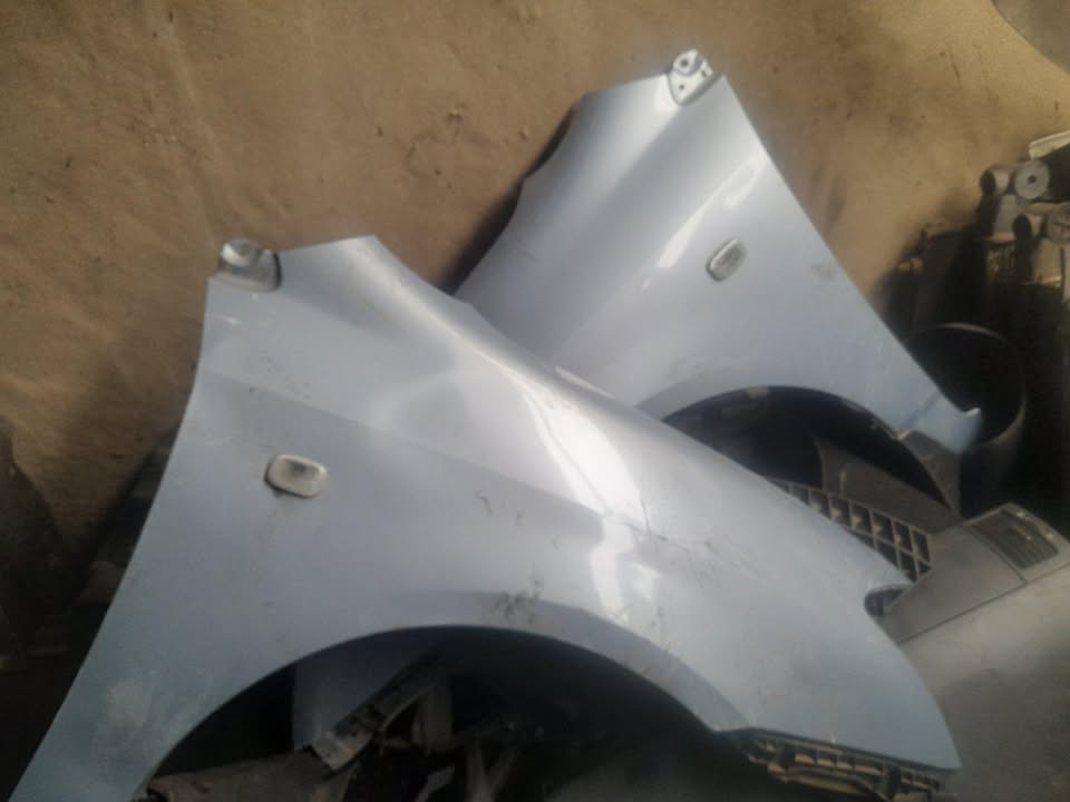 HYUNDAI i10 GRAND FENDER - Private Seller HYUNDAI i10 GRAND FENDER - Private Seller