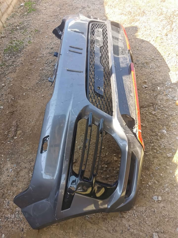 CLR RS RANGE ROVER SPORT FRONT BUMPER - Private Seller CLR RS RANGE ROVER SPORT FRONT BUMPER - Private Seller