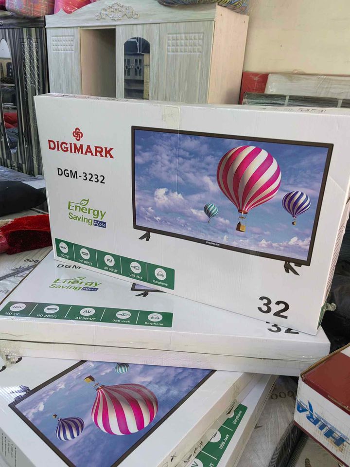 Brand new 32 inch led is on sapica
