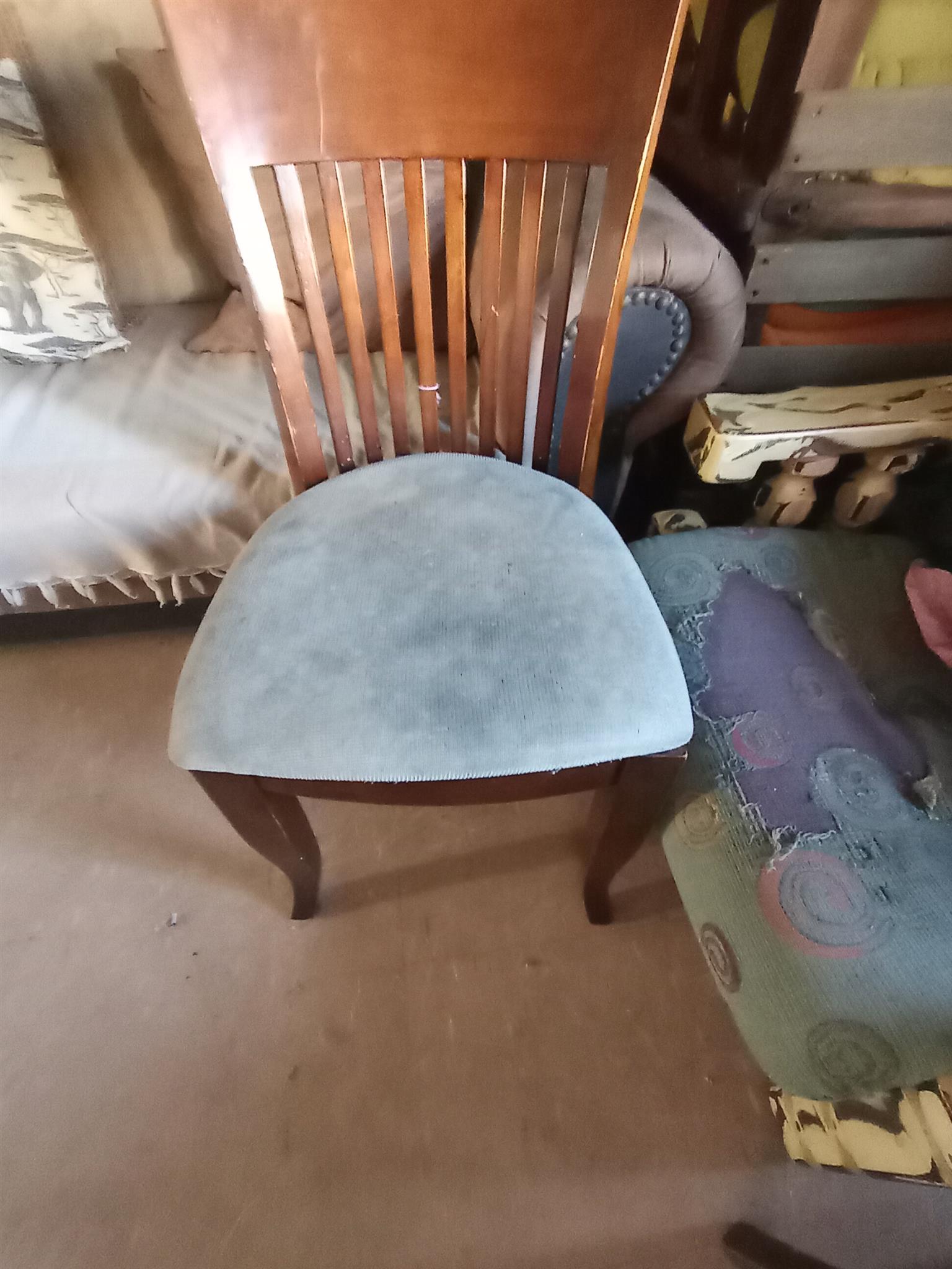 Old vintage tble