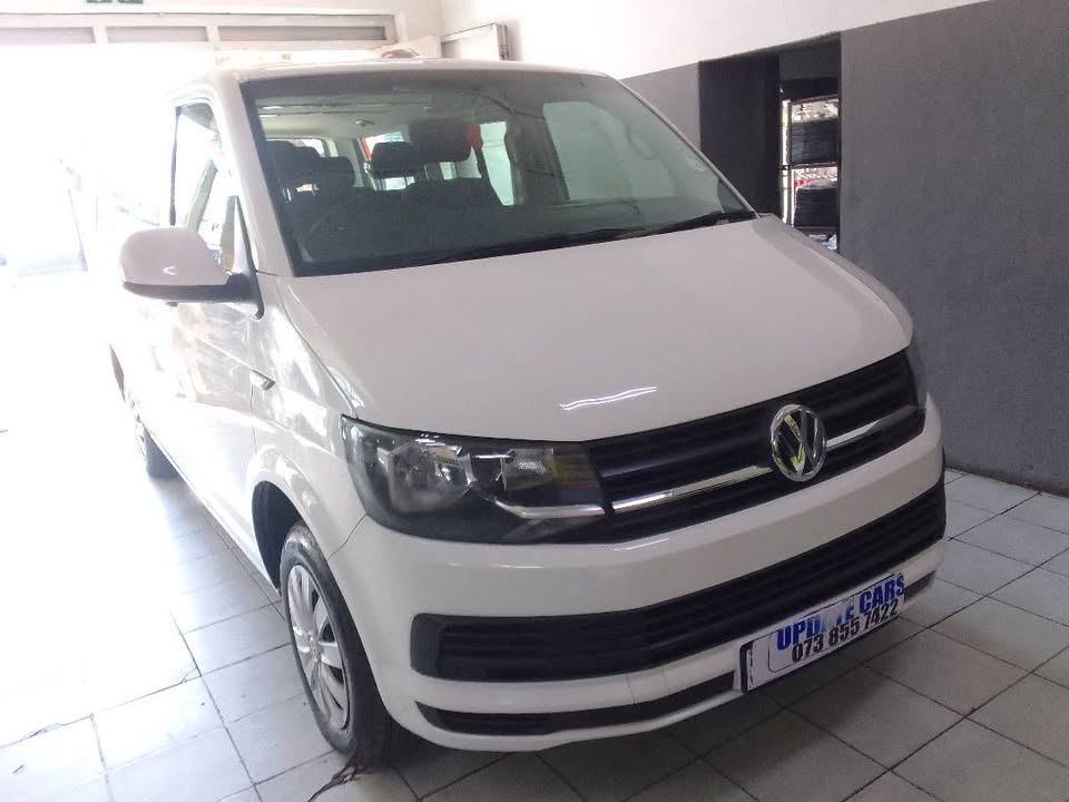 2019 VW Kombi 2.0 DsG  7 Seater Automatic Diesel 99000km White Color  Service History
