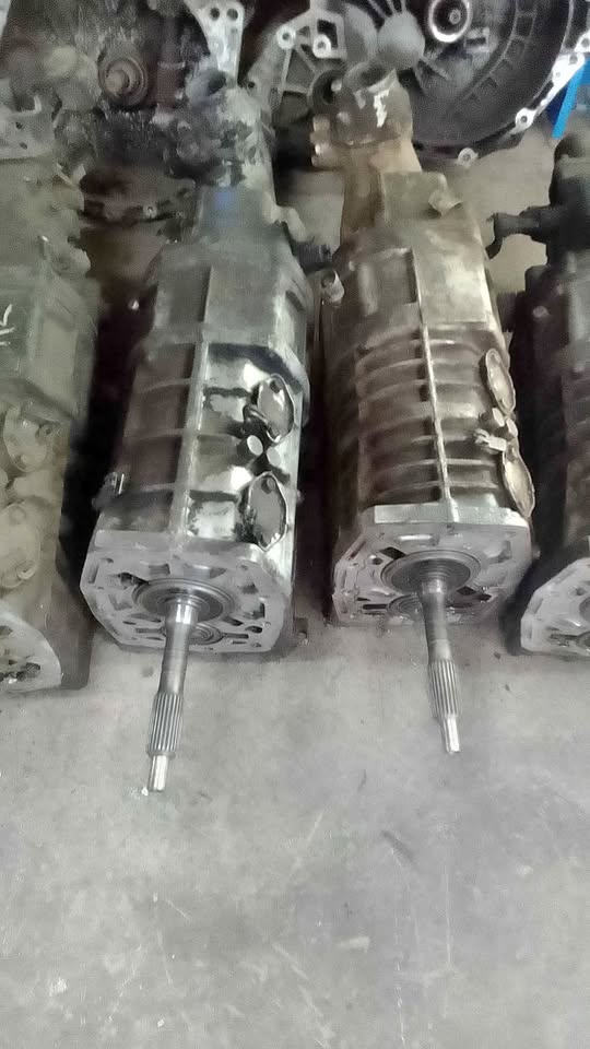 FORD WL 2.5L MANUAL GEARBOX FOR SALE - Private Seller FORD WL 2.5L MANUAL GEARBOX FOR SALE - Private Seller