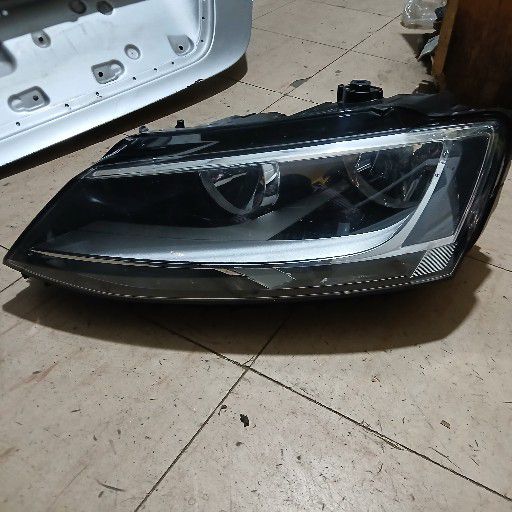 vw jetta 6 headlight - Private Seller vw jetta 6 headlight - Private Seller