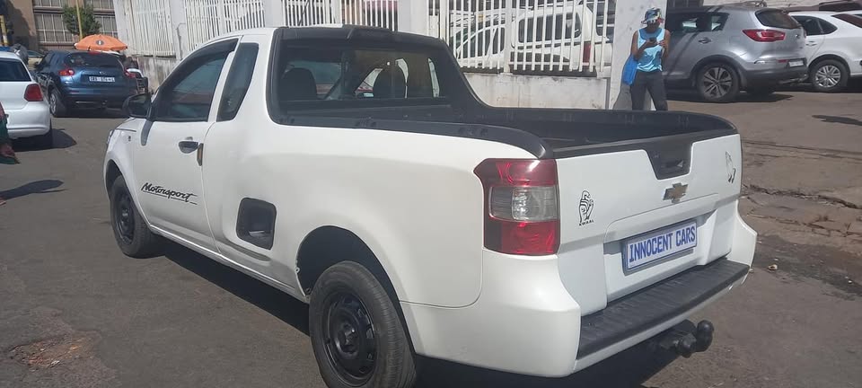 2015 CHERVOLET UTILITY BAKKIE  1.6 MANUAL TRANSMISSION