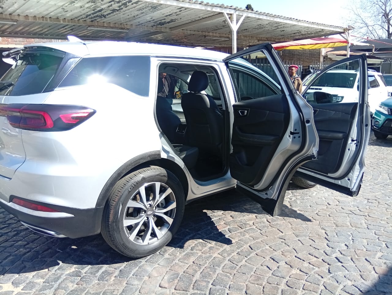 2023 Chery Tiggo7 Pro 1.5 Comfort Auto GPRS SUV Fuel Safer Automatic Le