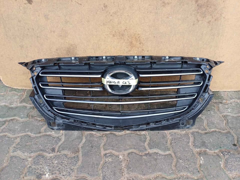 MAZDA CX-3 MAIN GRILL - Private Seller