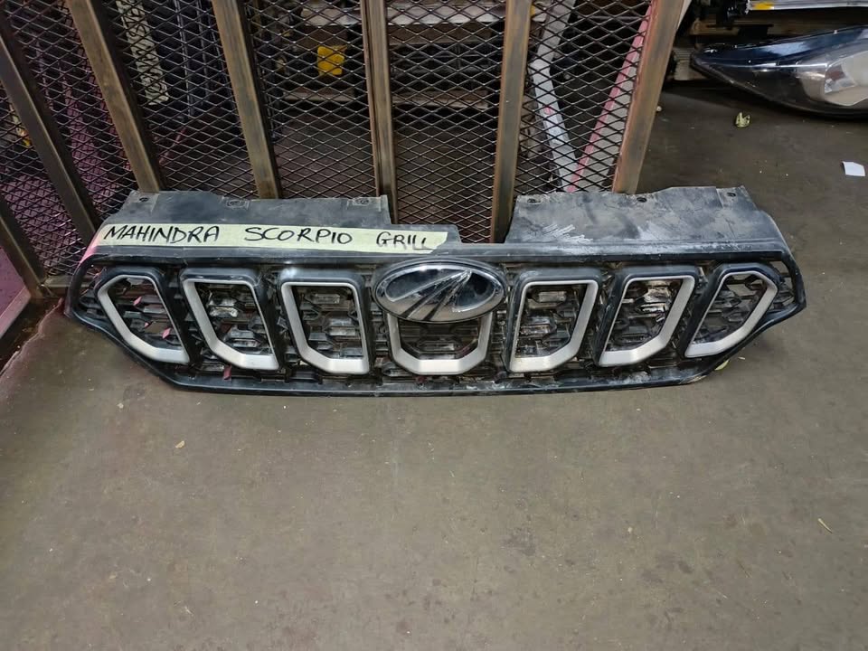 Mahindra Scorpio grill - Private Seller