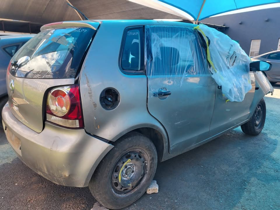 Polo vivo stripping for spares - Private Seller Polo vivo stripping for spares - Private Seller
