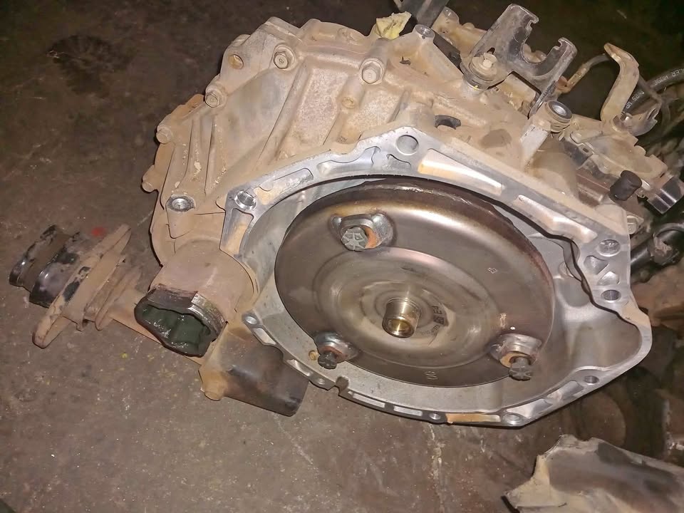 Hyundai i10 grand automatic gear box new shape - Private Seller Hyundai i10 grand automatic gear box new shape - Private Seller