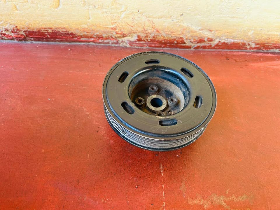 Golf 4 1.8T 20V & Audi A3 1.8T 20V Crank Pulley - Private Seller Golf 4 1.8T 20V & Audi A3 1.8T 20V Crank Pulley - Private Seller