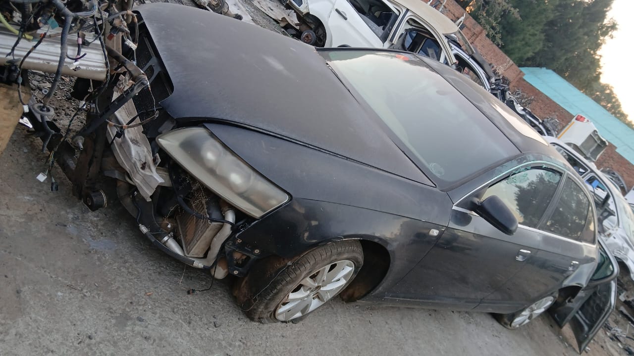 Audi A6 3.0 V6 B7 2006 For Stripping for Spares - Private Seller