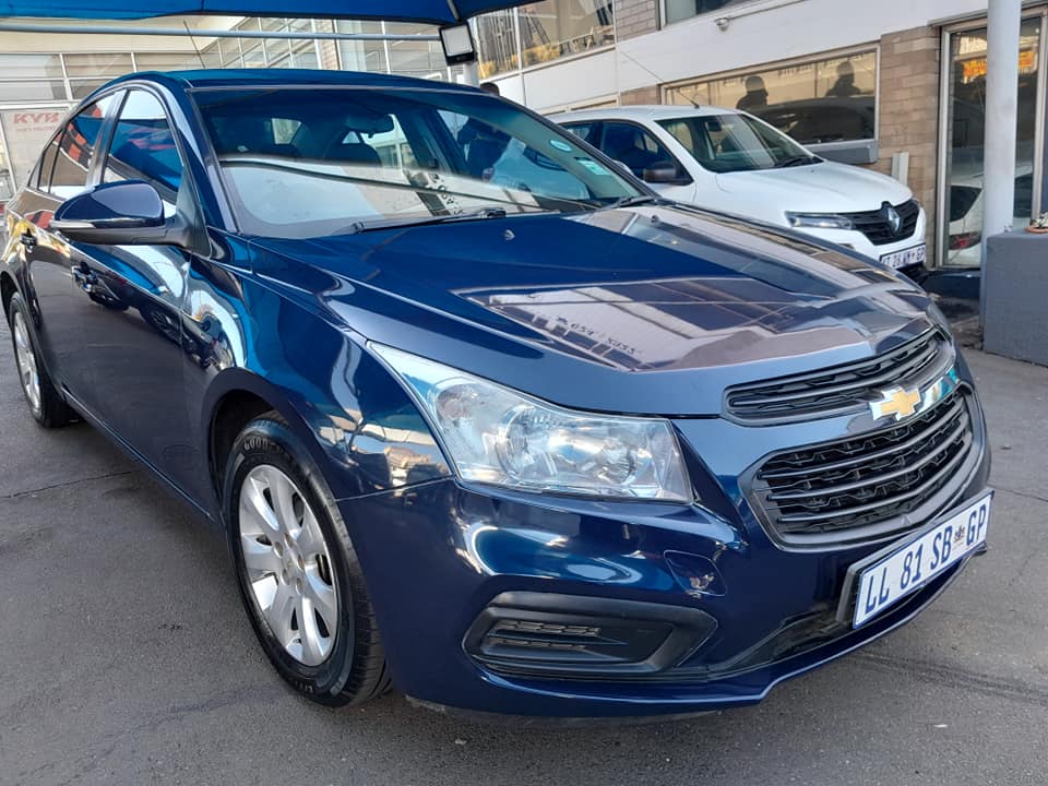 2015 CHEVROLET CRUZE 1.6 MANUAL