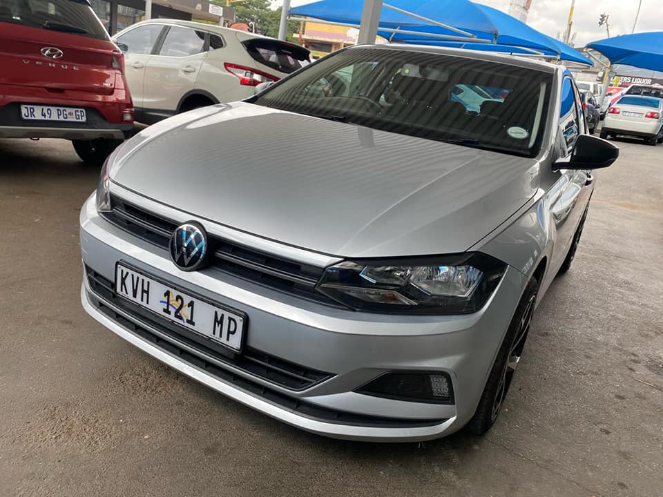 2020 VW POLO8 1.0 TSI TREADLINE MANUAL