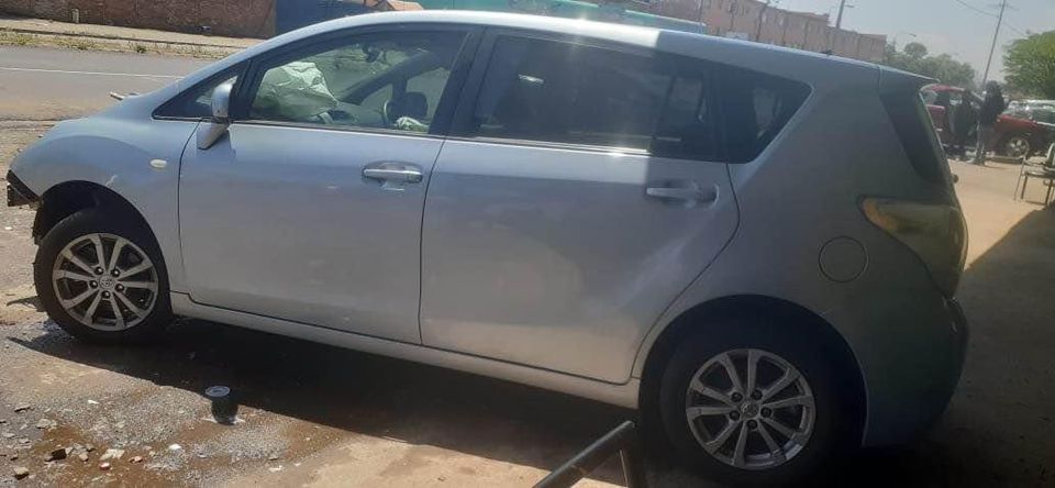 Toyota verso 2011 model manual petrol stripping for spares - Private Seller Toyota verso 2011 model manual petrol stripping for spares - Private Seller