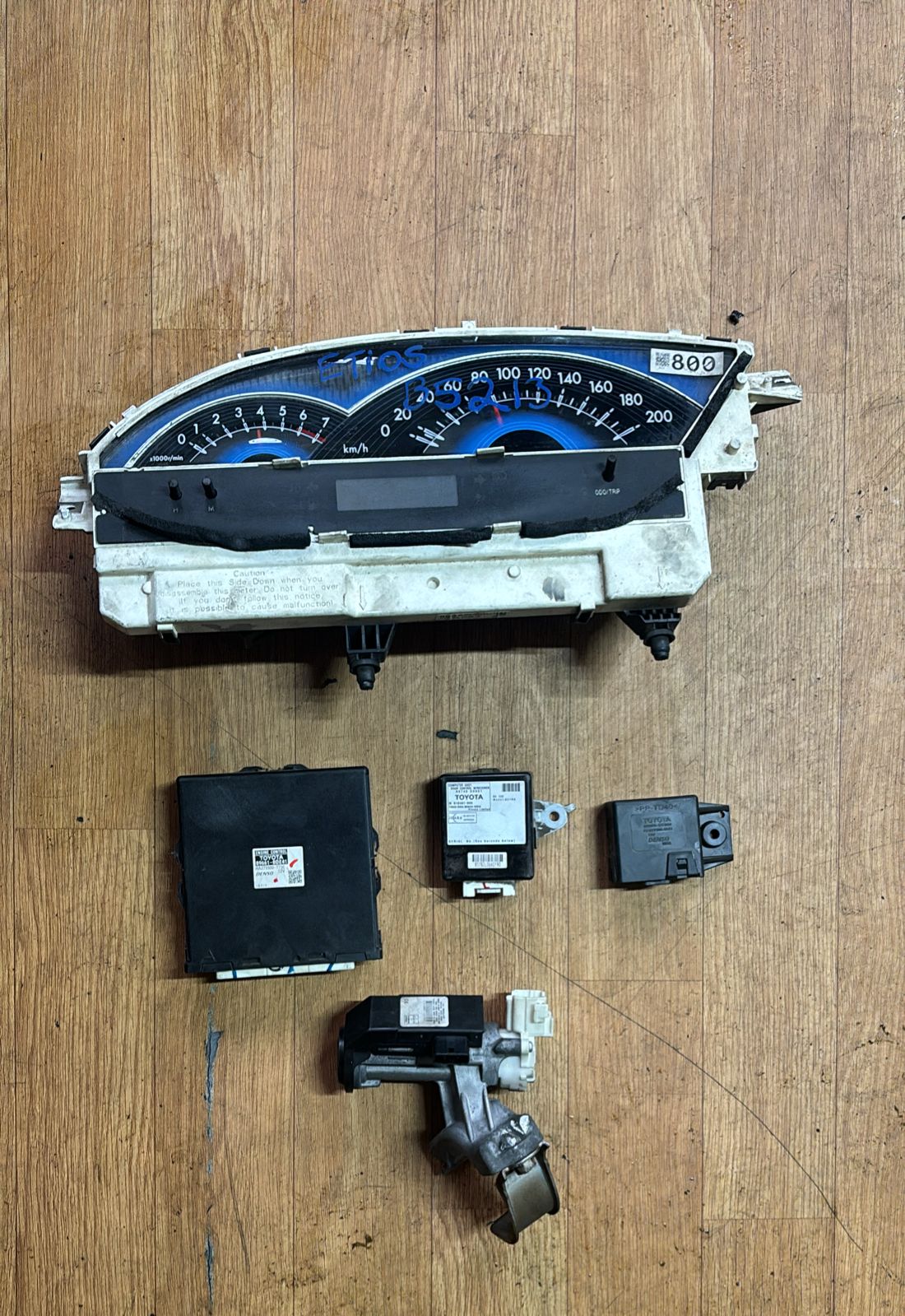 2014 Toyota Etios 1.5lt #2NR Ecu Set (no key) - Private Seller 2014 Toyota Etios 1.5lt #2NR Ecu Set (no key) - Private Seller