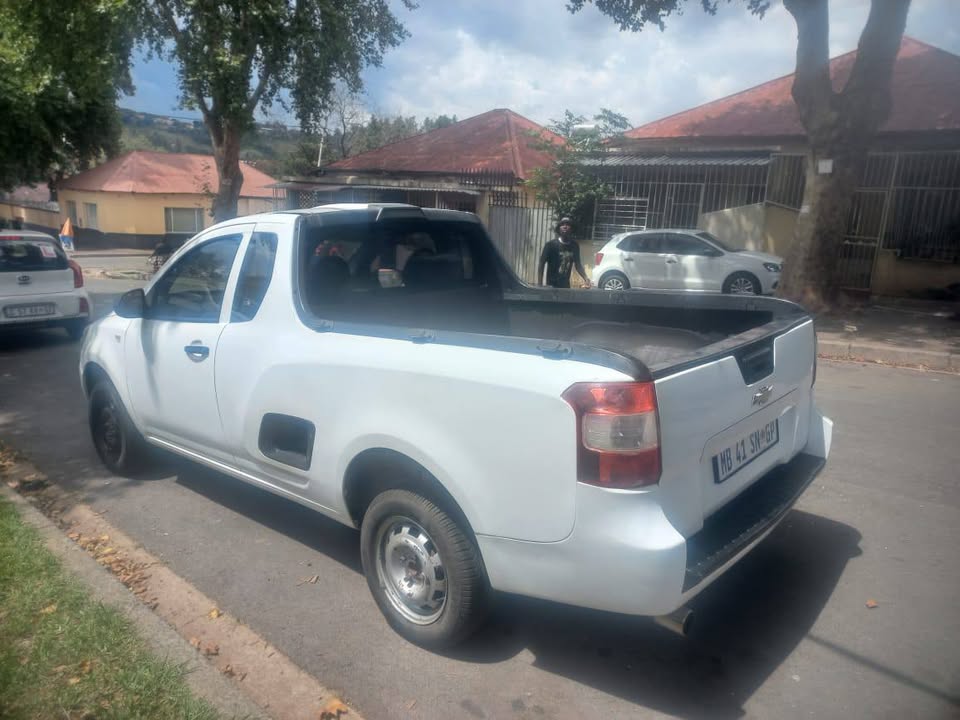 2015 Chevrolet Utility Bakkie 1.4 Petrol, Manual, White Color, Mileage.
