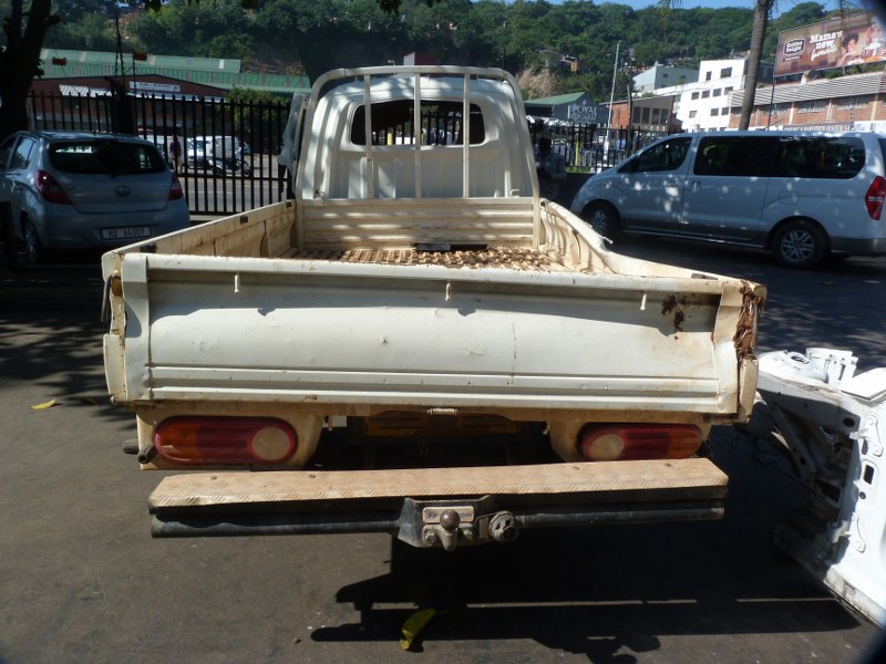 Hyundai H100 2.6 D Manual White - 2019 STRIPPING FOR SPARES - Private Seller Hyundai H100 2.6 D Manual White - 2019 STRIPPING FOR SPARES - Private Seller
