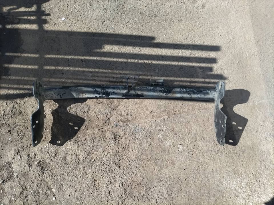 Isuzu 2017 towbar for sale will do complete fitment as well - Private Seller Isuzu 2017 towbar for sale will do complete fitment as well - Private Seller