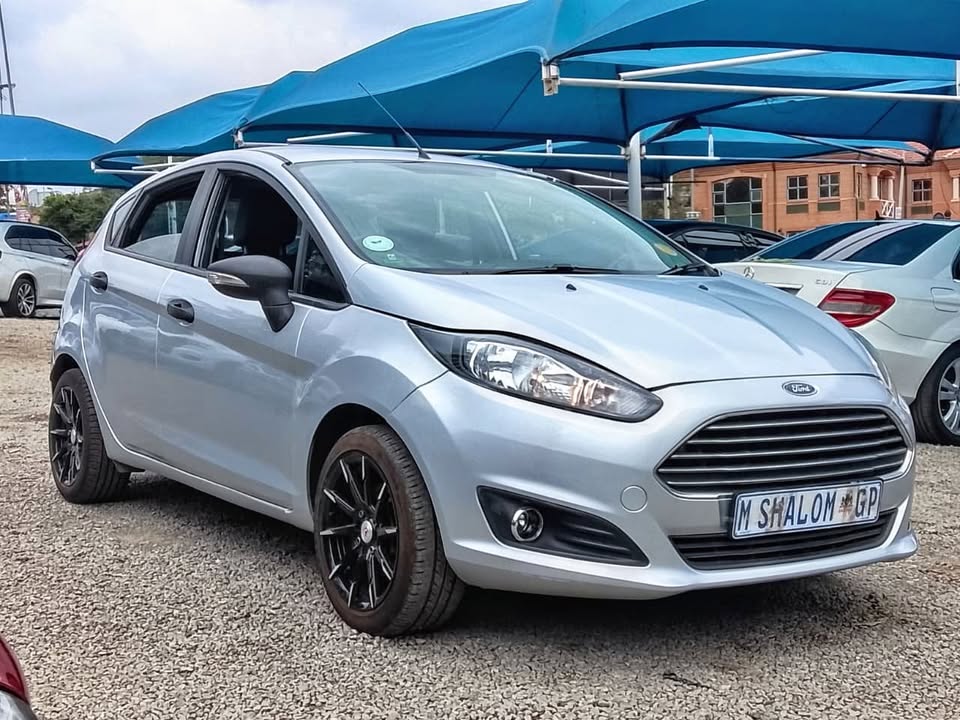 Used Ford Fiesta 5-door 1.4 Ambiente - Private Seller