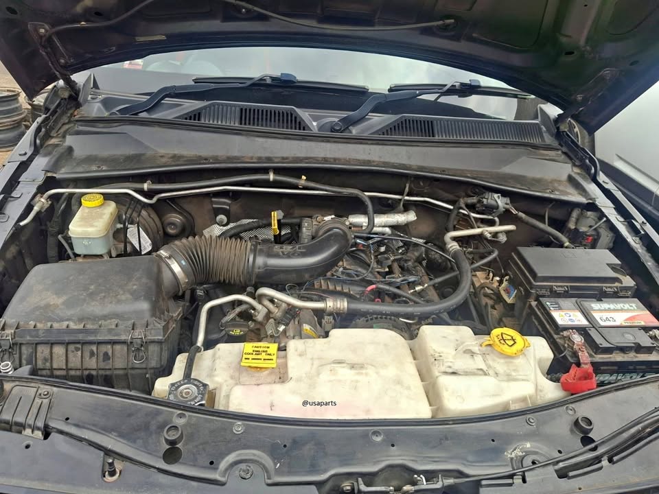 Dodge Nitro 3.7 Engine parts for sale - Private Seller