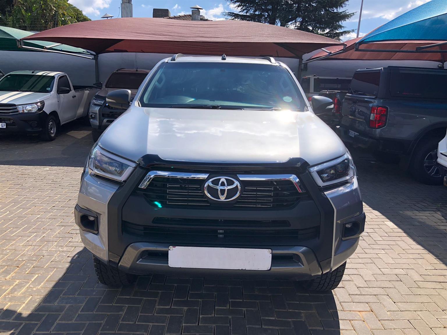 Used 2020 Toyota Hilux 2.4GD-6 double cab SRX auto - Private Seller Used 2020 Toyota Hilux 2.4GD-6 double cab SRX auto - Private Seller