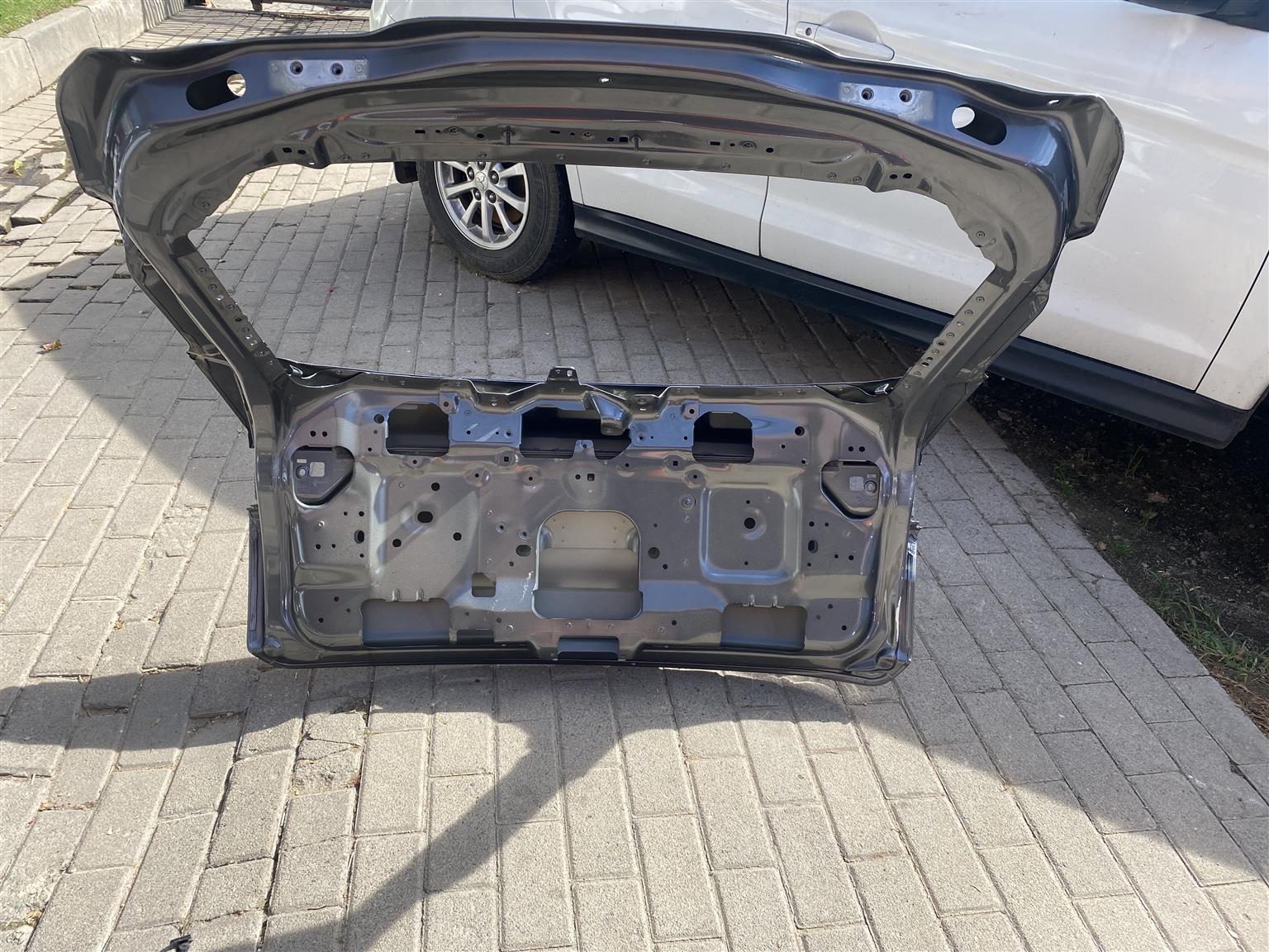 2021 JAGUAR E-PACE D180 ALUMINIUM TAILGATE SHELL FOR SALE
