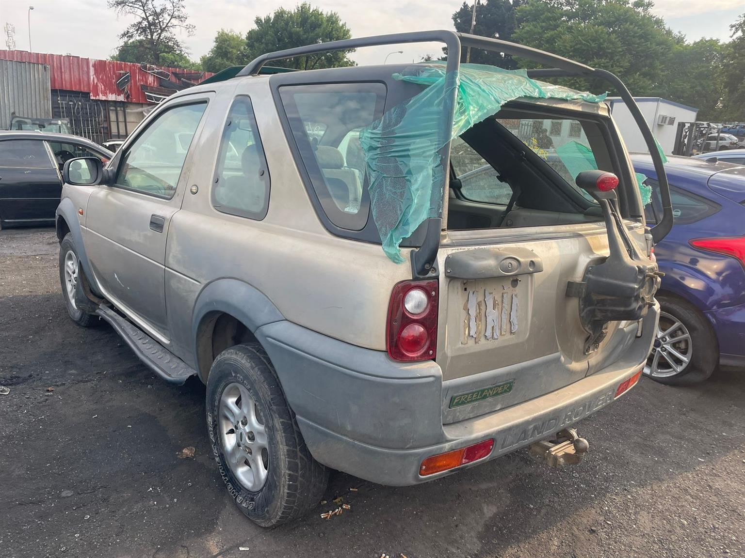 2000 DIESEL LANDROVER FREELANDER FOR STRIPPING - Private Seller