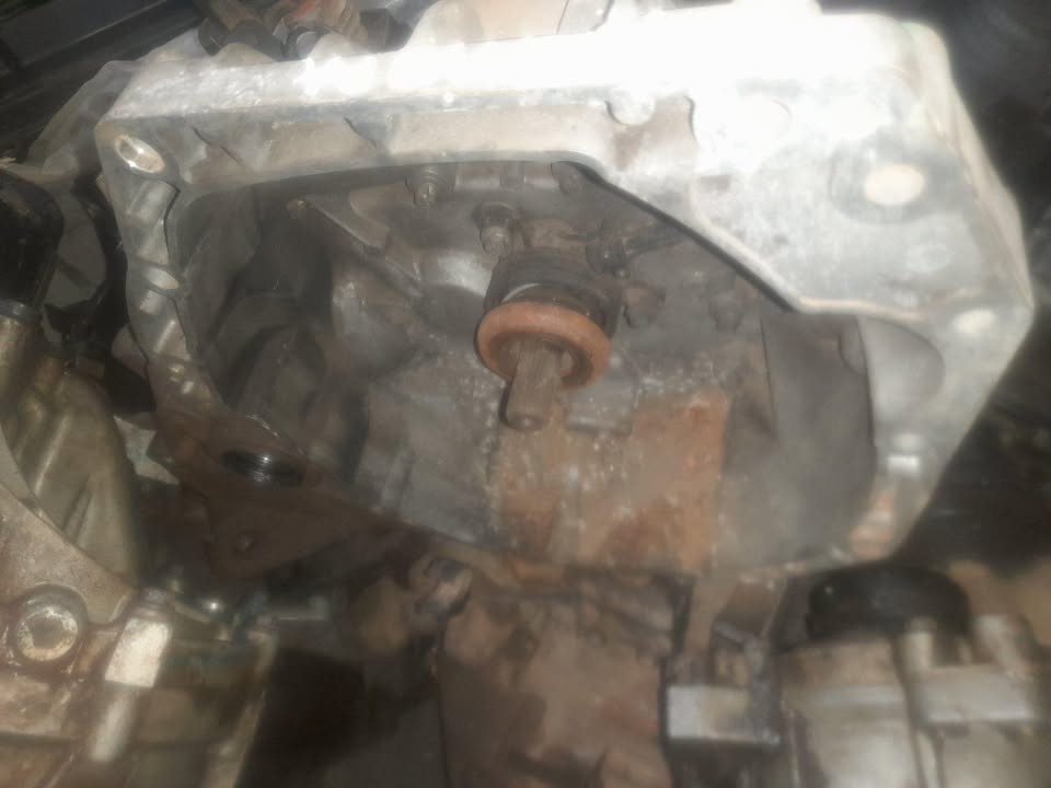 NISSAN ALMERA GEARBOX AVAILABLE - Private Seller NISSAN ALMERA GEARBOX AVAILABLE - Private Seller
