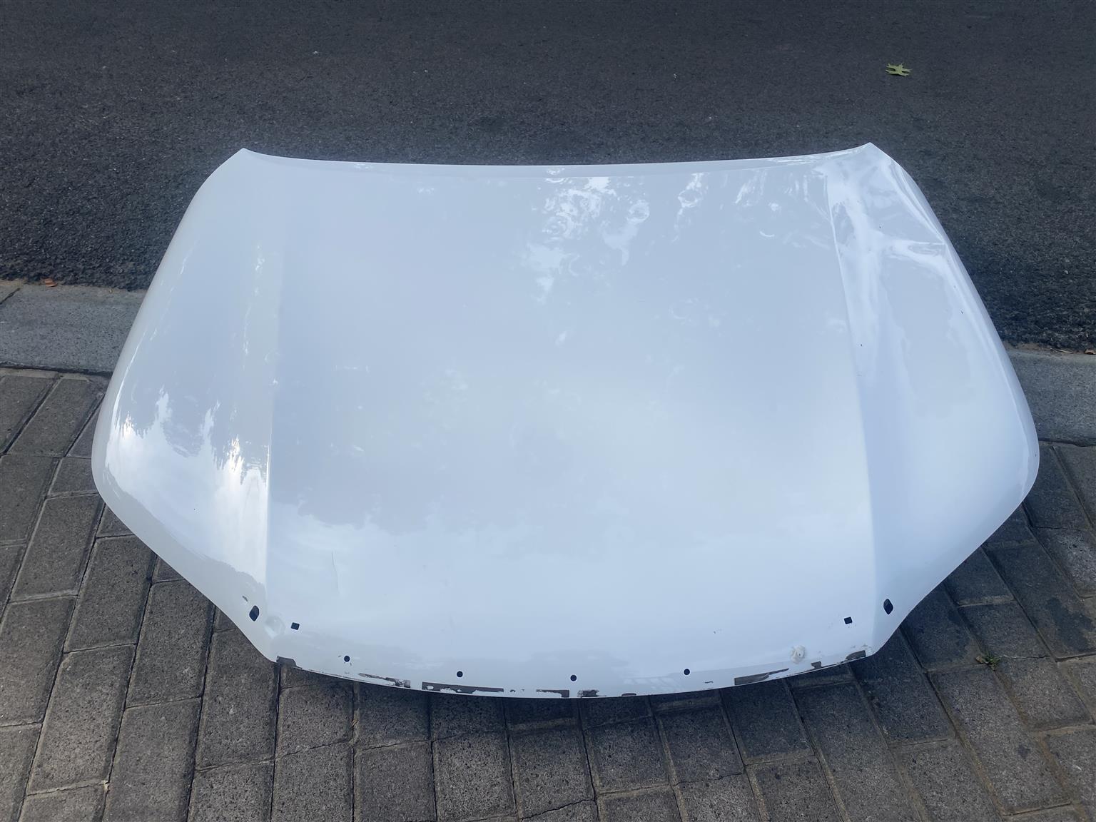 2024 TOYOTA HILUX GD-6 BONNET HOOD FOR SALE. IN EXCELLENT CONDITION - Private Seller 2024 TOYOTA HILUX GD-6 BONNET HOOD FOR SALE. IN EXCELLENT CONDITION - Private Seller