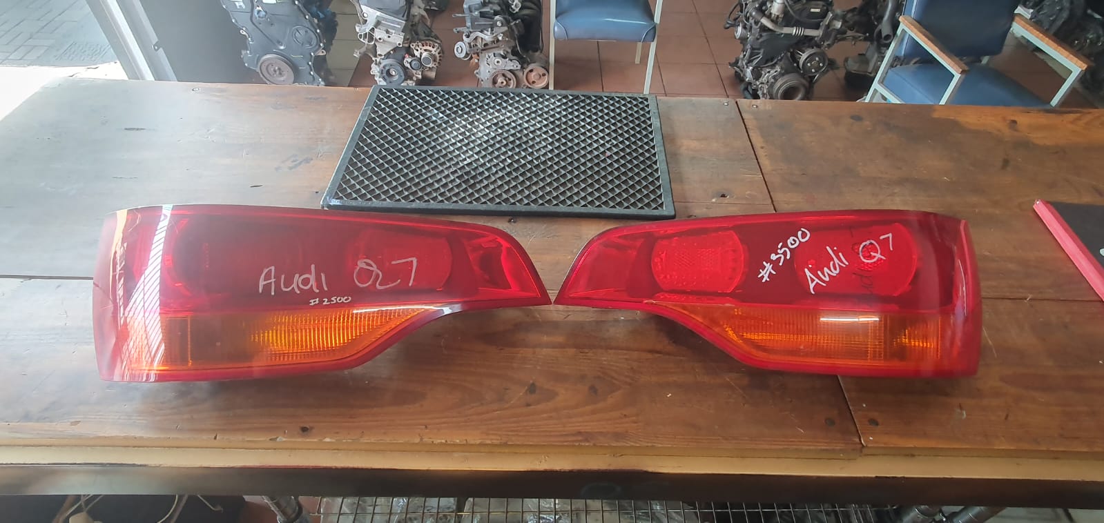 Audi Q 7 tailights - Private Seller