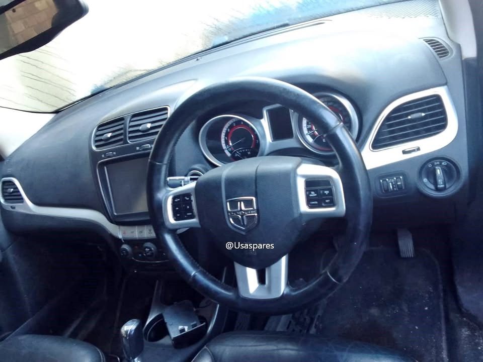 Dodge Journey 3.6 Body and Interior parts for sale - Private Seller