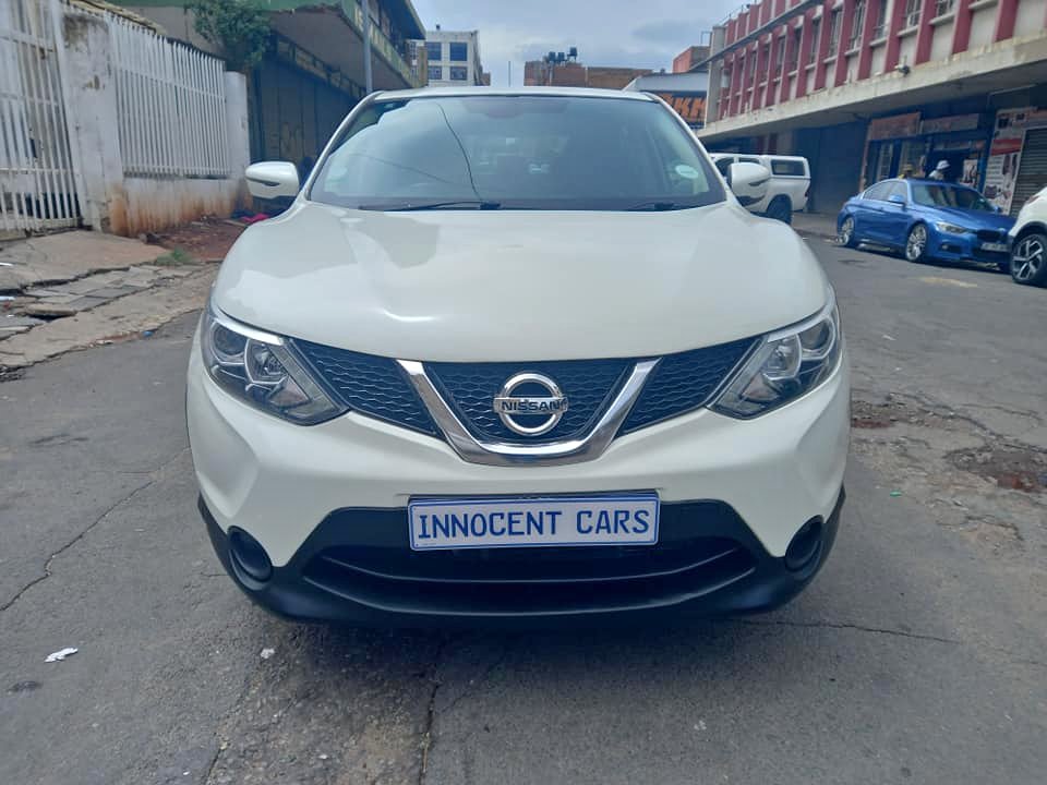 2017 NISSAN QASHQAI 1.2T PETEOL, AUTOMATIC TRANSMISSION, WHITE COLOUR